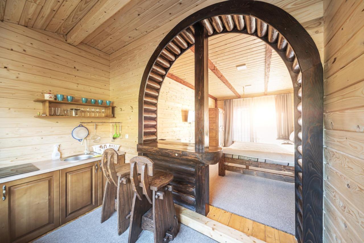 Вилла Хата Різьбяра Beloberezka Экстерьер фото